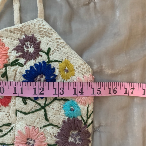 Judith March Dress size medium embroidered florals lined and EUC - Picture 5 of 8